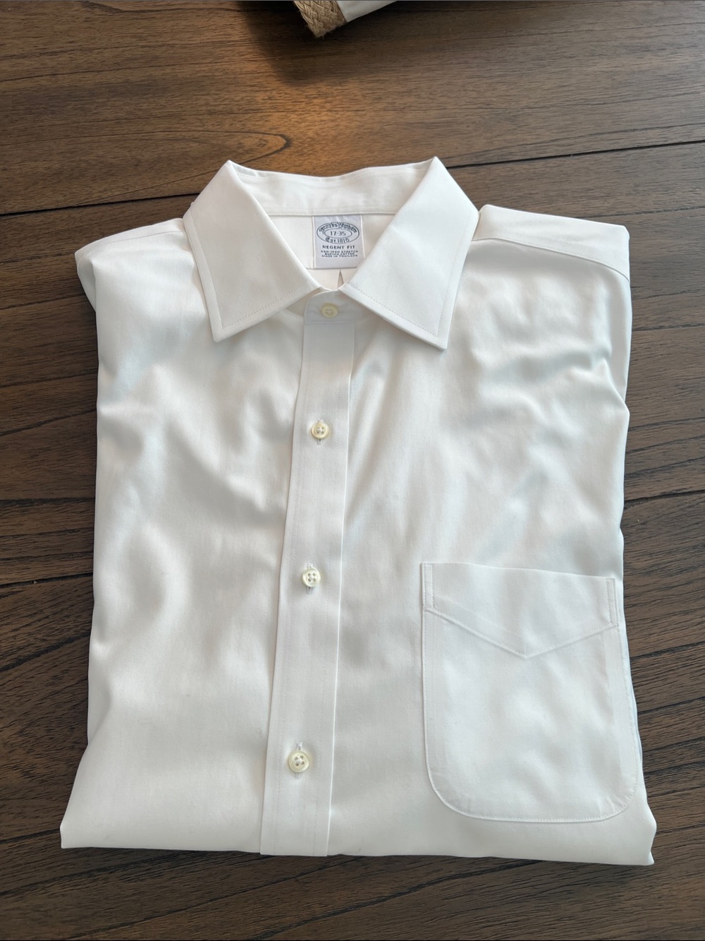 Brooks Brothers White Point-Collar Dress Shirt with Pocket